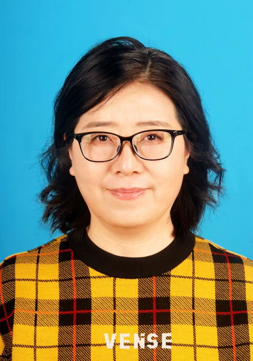 裴亚莉